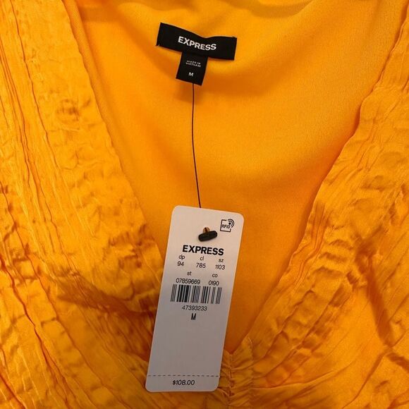 Express Dress - Picture 2 of 6